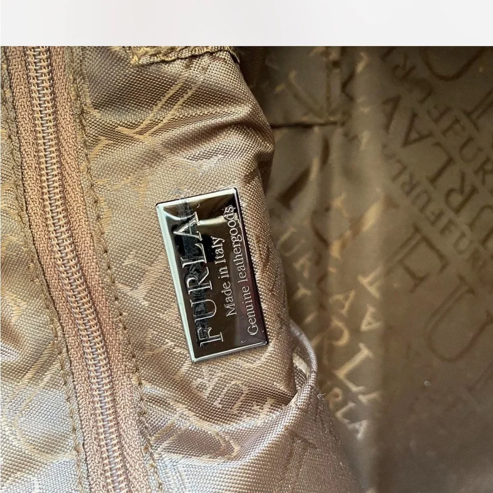 Furla Designer Brown Crocodile-Embossed Handbag Vintage - Picture 8 of 8